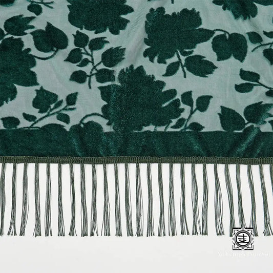 Écharpe En Soie Élégante Avec Motifs Floraux Et Franges Echarpe