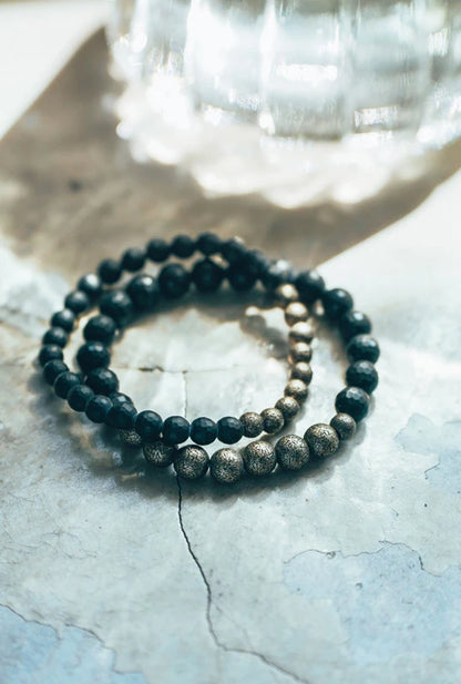 Bracelet Agate Noire Mate à Facettes et Laiton Vieilli – Homme et Femme