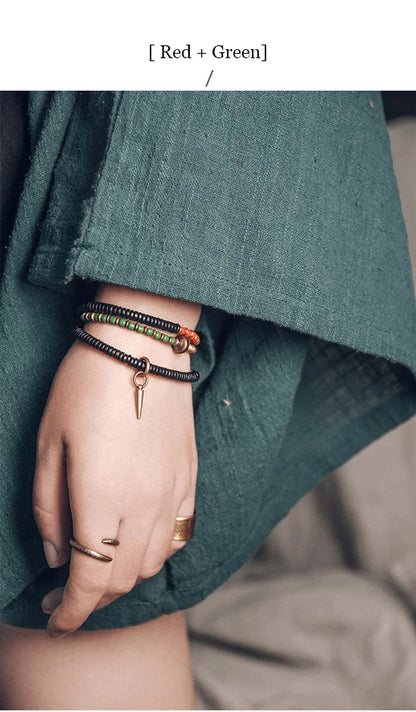 Bracelet Chakras Ébène et Verre Coloré – Vajra en Cuivre Martelé, Style Bohème