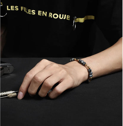 Bracelet Oeil de Tigre à Facettes ou Hornblende Noire – Breloque Bambou en Cuivre