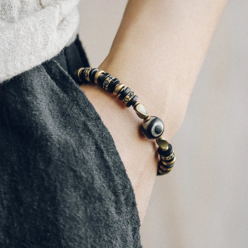 Bracelet Tibétain Os de Bœuf Sculpté et Ébène – Perle Œil Protecteur, Unisexe
