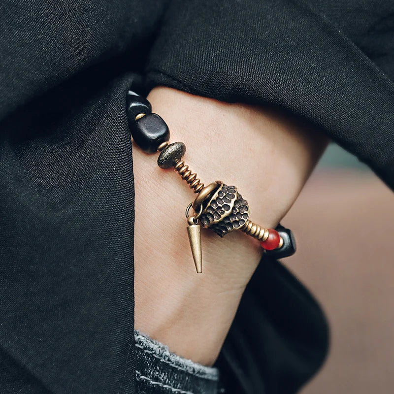 Bracelet Ébène Cubique et Cuivre Martelé Vieilli – Style Rock, Homme et Femme