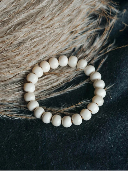 Bracelet Tibétain en Os de Yak Blanc Ivoire – Bijou Zen Fait Main pour Femme