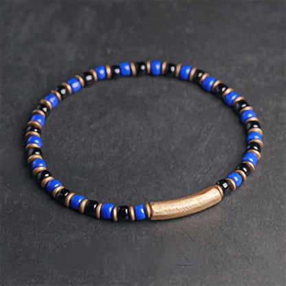 Bracelet Fin Perles de Verre à l'Ancienne et Breloque en Cuivre Martelé – Bohème Chic