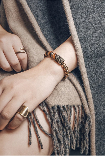 Bracelet Oeil de Tigre Doré et Breloque en Laiton Martelé – Bicolore, Homme et Femme