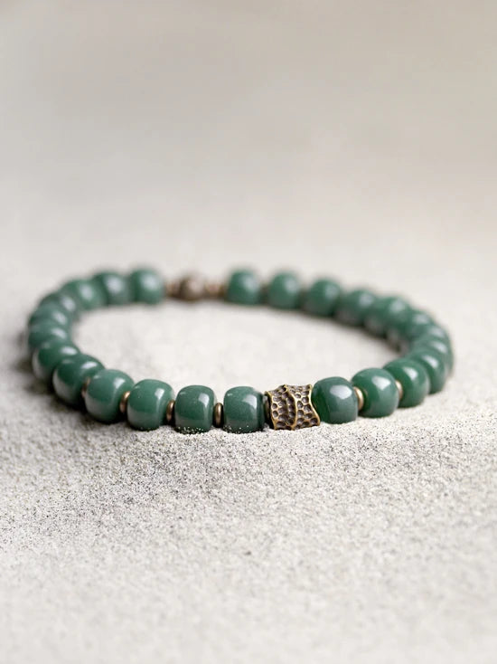 Bracelet Graines de Bodhi Vertes et Laiton – Bijou Zen Porte-Bonheur