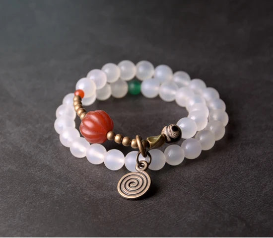 Bracelet Agate Mate Blanche ou Grise et Perle Œil de Bouddha – Zen Tibétain