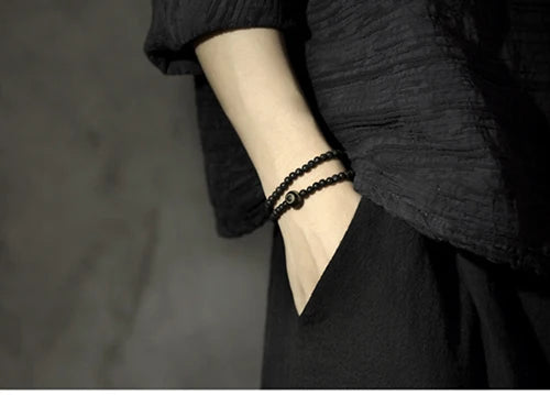 Bracelet Multirang Fin en Pierre de Lave et Œil Turc – Minimaliste et Protecteur