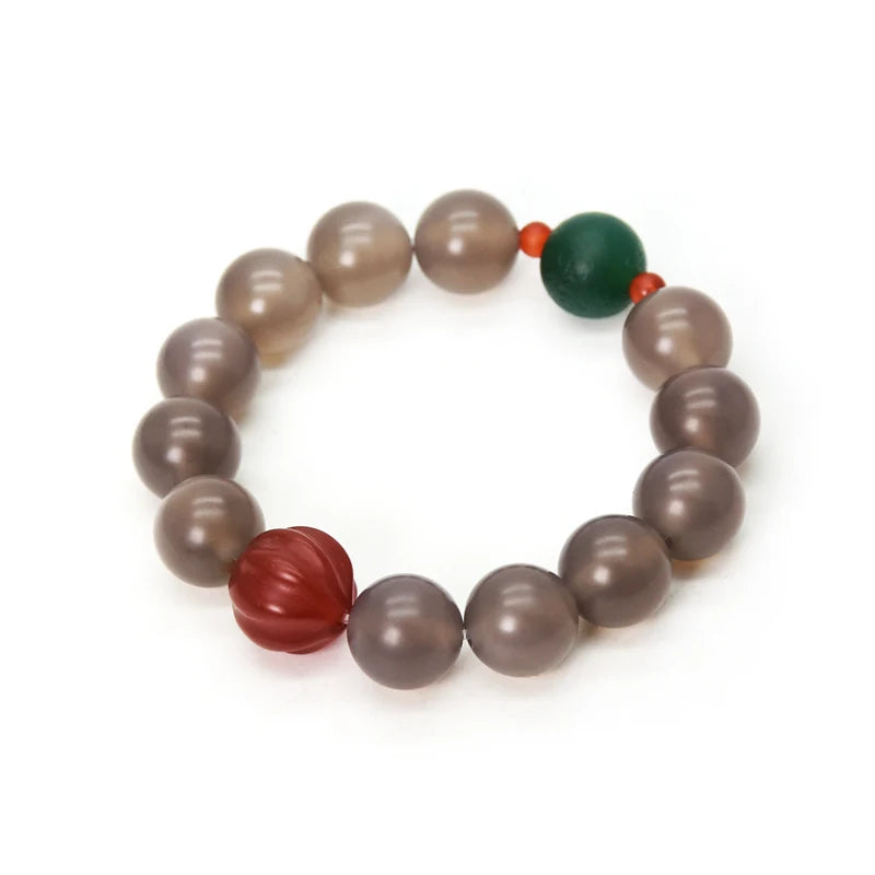Bracelet Agate Blanche ou Grise à Perles Sculptées – Bijou Yoga et Méditation pour Femme