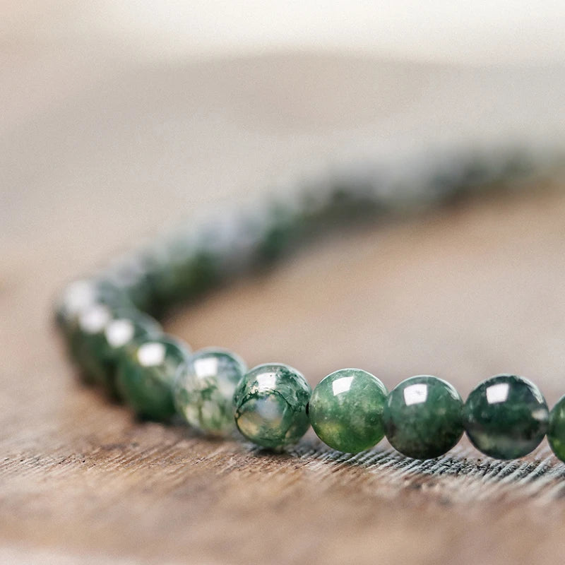 Bracelet Double Rang Jade Mousse et Laiton Martelé – Bohème Énergétique pour Femme