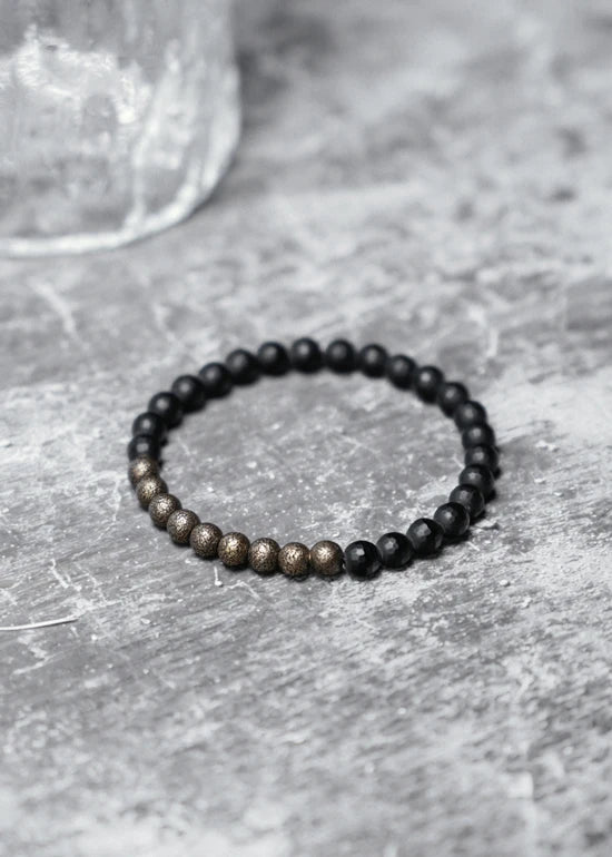 Bracelet Agate Noire Mate à Facettes et Laiton Vieilli – Homme et Femme