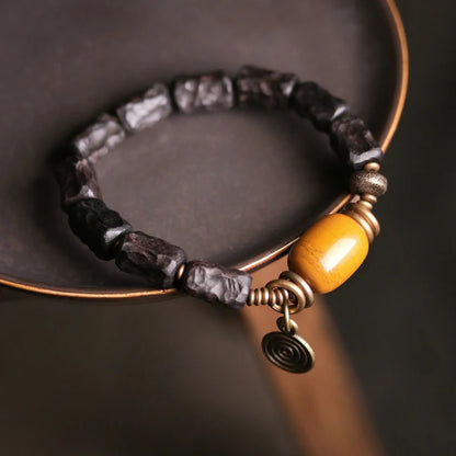 Bracelet Ébène Sculptée à la Main et Cuivre Vintage – Texturé, Anti-Mauvais Œil
