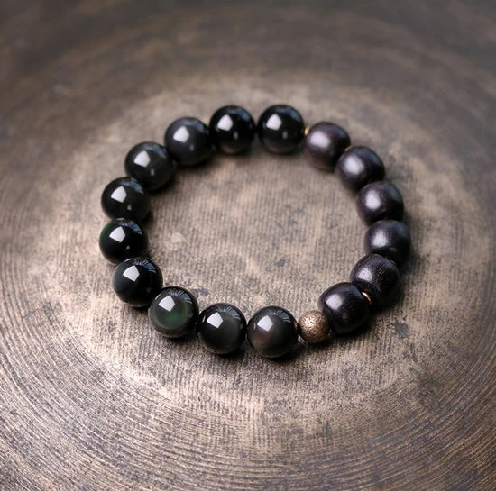Bracelet Oeil de Tigre Doré ou Obsidienne Arc-en-Ciel – Perles de Bois et Métal Martelé