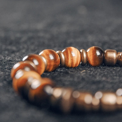 Bracelet Oeil de Tigre Doré et Breloque en Laiton Martelé – Bicolore, Homme et Femme