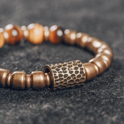 Bracelet Oeil de Tigre Doré et Breloque en Laiton Martelé – Bicolore, Homme et Femme