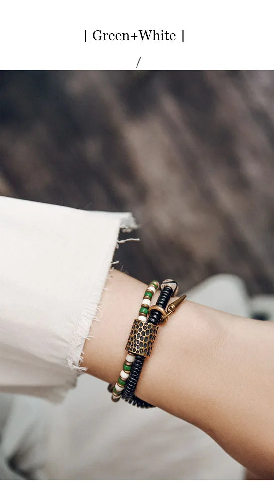 Bracelet Zen Double Rang Ébène et Pierres Colorées – Vajra en Laiton Martelé