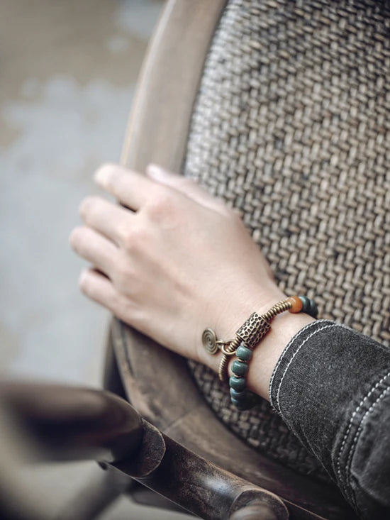 Bracelet Double Rang Graines de Bodhi et Laiton – Porte-Bonheur pour Maman ou Amie