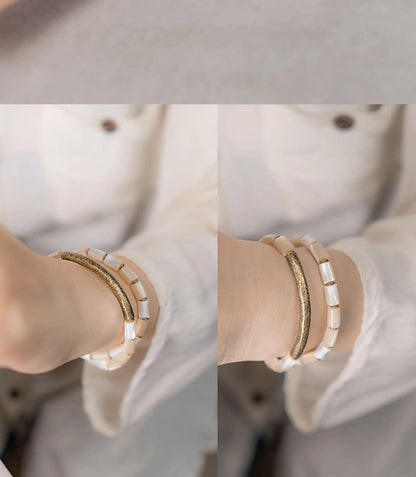 Bracelets à Accumuler Coquillage et Laiton – Set Minimaliste Tons Neutres pour Femme