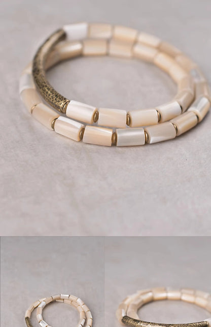 Bracelets à Accumuler Coquillage et Laiton – Set Minimaliste Tons Neutres pour Femme