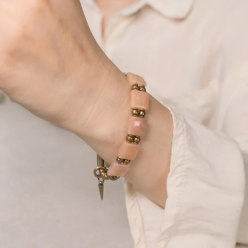 Bracelet Double Rang Quartz Rose Carré et Laiton Vintage – Cadeau pour Femme