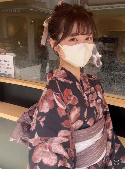 Yukata Deux Pièces Noir et Rose Poudré | Kimono Japonais d'Été Élégant et Fleuri