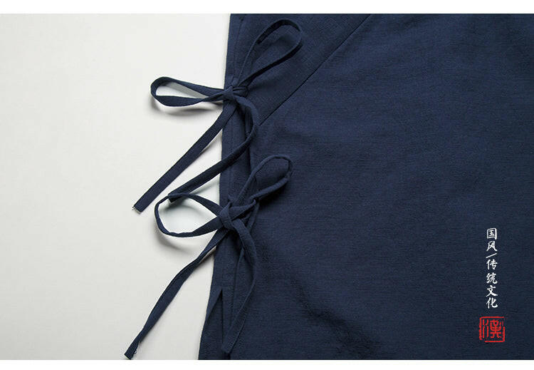 "Hotoko" sleeveless vest in linen and cotton