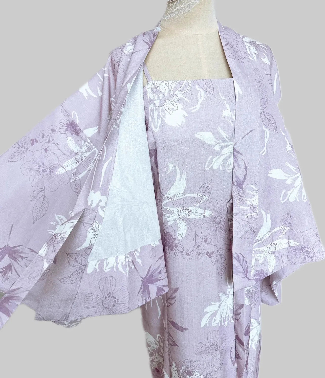 Lavender Floral Two-Piece Yukata | Lightweight Fabric Japanese Summer Kimono