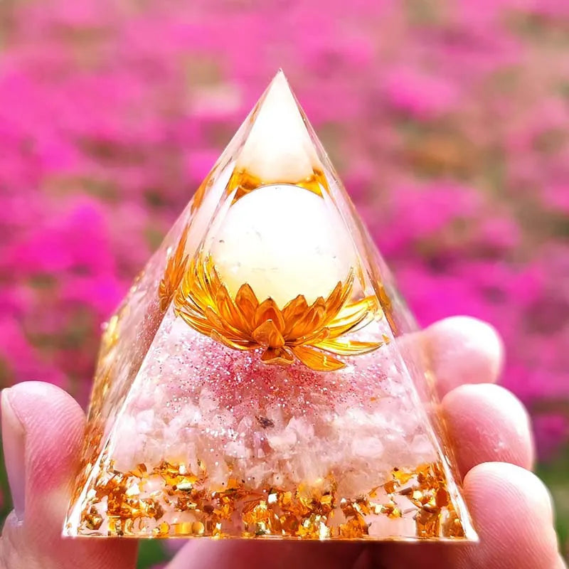 Pyramide d'Orgonite en Améthyste et Obsidienne