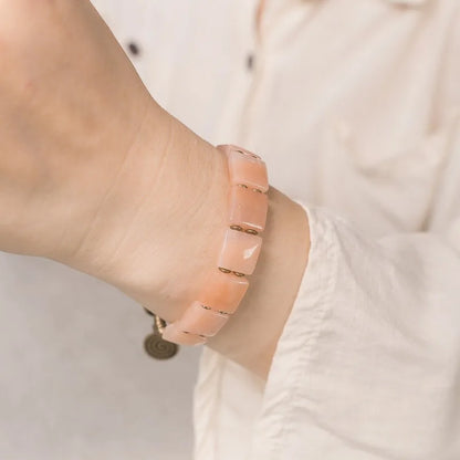 Bracelet Quartz Rose Perles Carrées 12 mm et Œil Protecteur en Laiton – Pour Femme