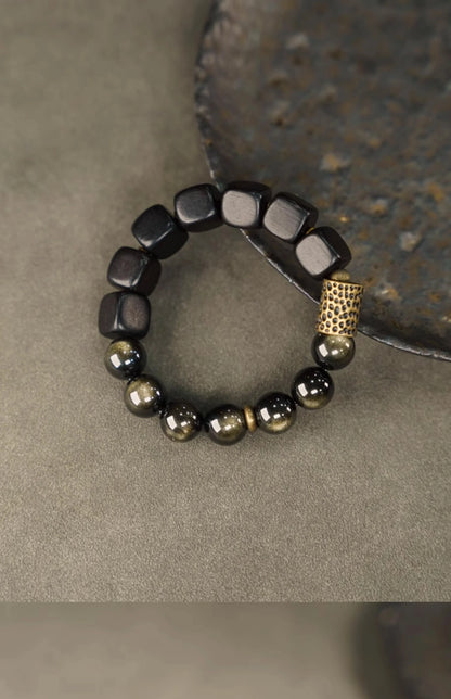 Bracelet Vintage Ébène et Obsidienne Dorée avec Accents de Laiton – Fait Main Unisexe
