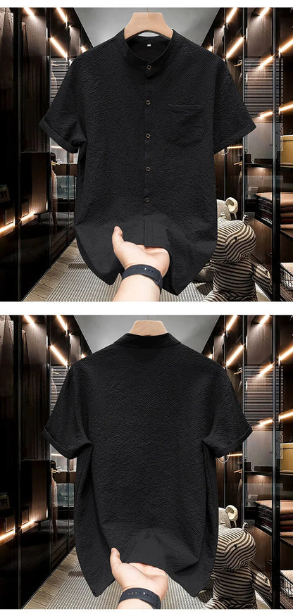 Chemise vert olive col Mao, face avant avec poche poitrine et boutons discrets.