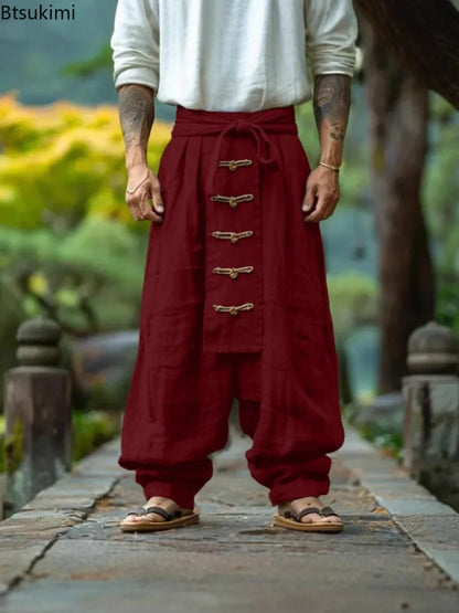 Pantalon ethnique ample pour homme en coton et lin, coloris rouge sombre, style zen décontracté.
