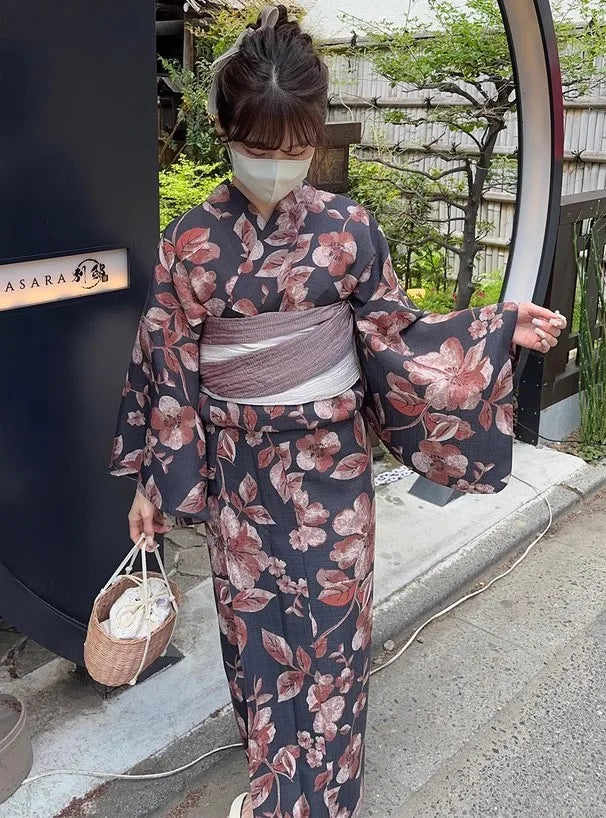 Yukata Deux Pièces Noir et Rose Poudré | Kimono Japonais d'Été Élégant et Fleuri