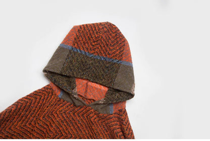 Poncho à Capuche en Laine Mélangée – Élégance et Chaleur d'Hiver