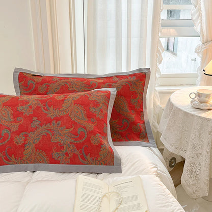 Couvre-Lit Rouge Jacquard – Élégance Double Épaisseur en Coton