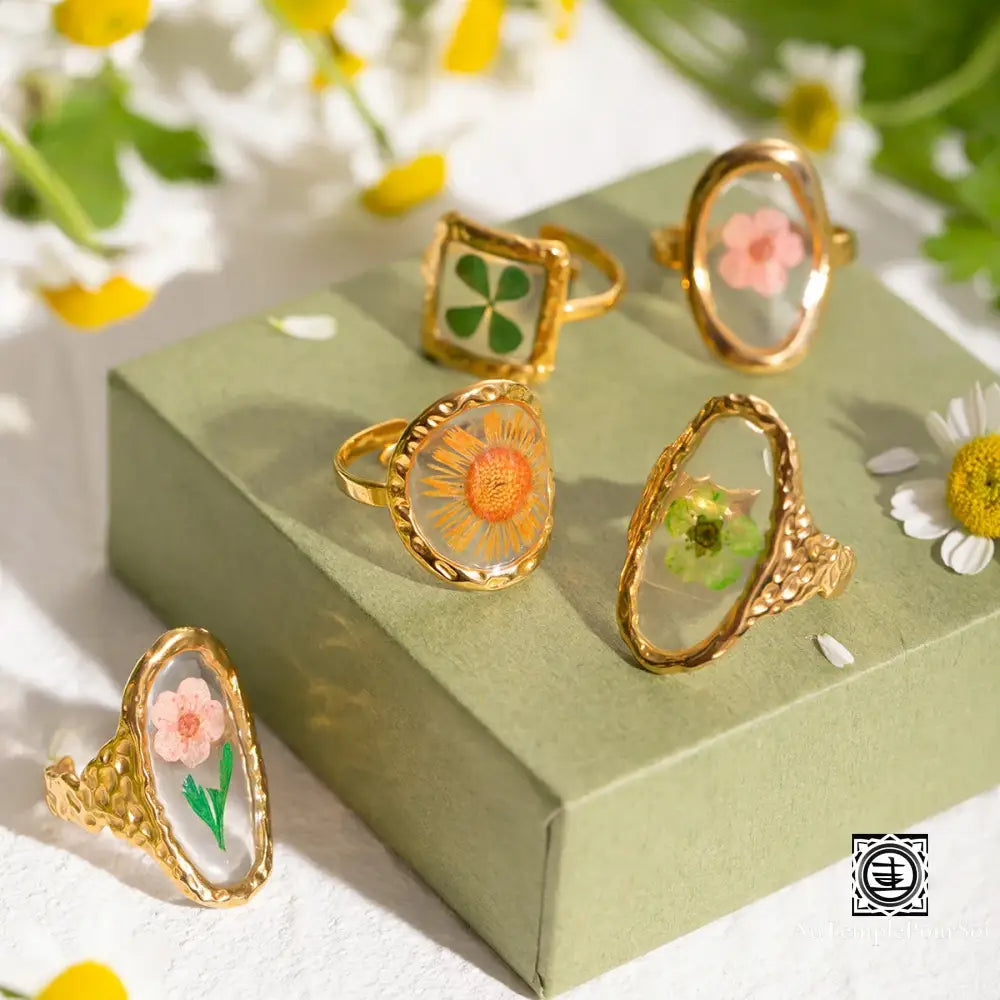 Bagues En Or Et Fleurs Naturelles - Collection Élégance Bohème Bague