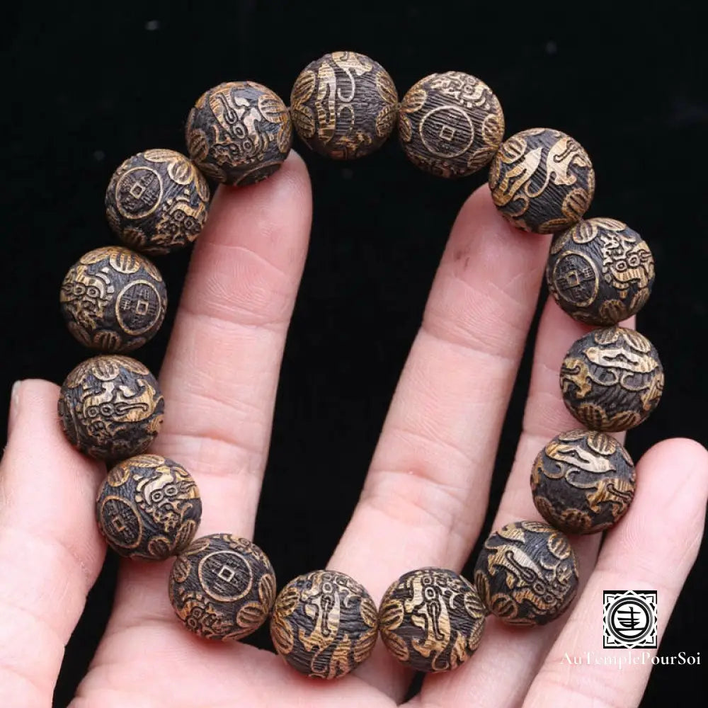 Bracelet De La ’Sagesse Animale’ En Bois Wengé Sculpté Marron - 15Mm Bracelets