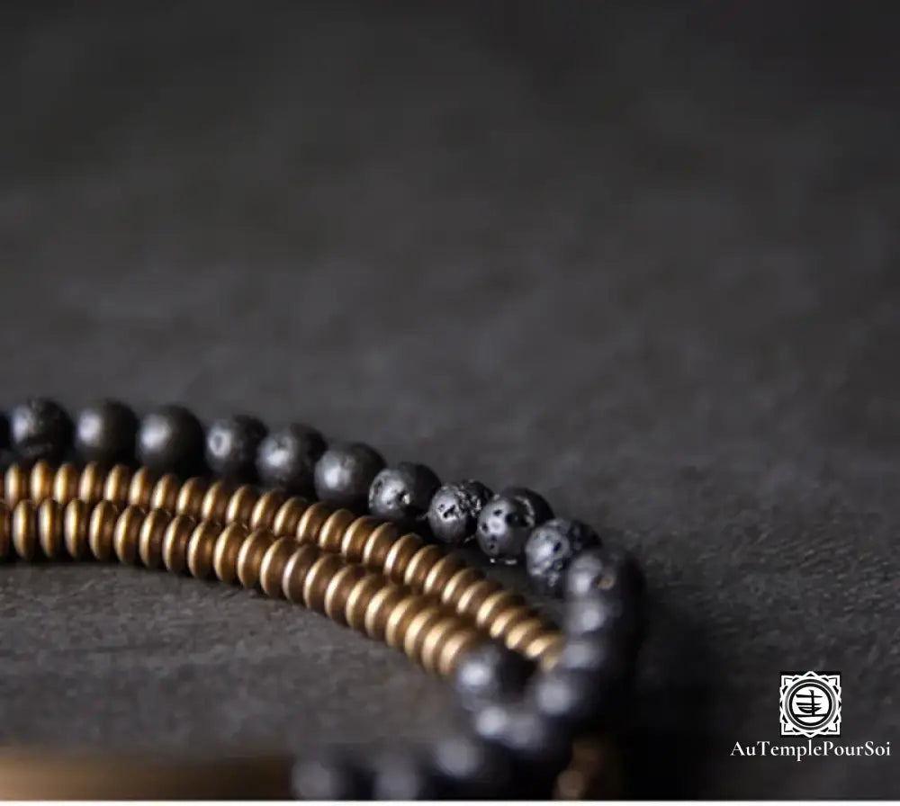 Bracelet en cuivre et Pierres de Lave – Au Temple Pour Soi Bracelet en cuivre et Pierres de Lave – Au Temple Pour Soi