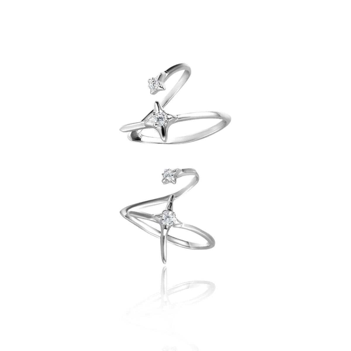Bague d'oreille en argent 925 motif étoile et croix avec zircons brillants sur fond blanc.