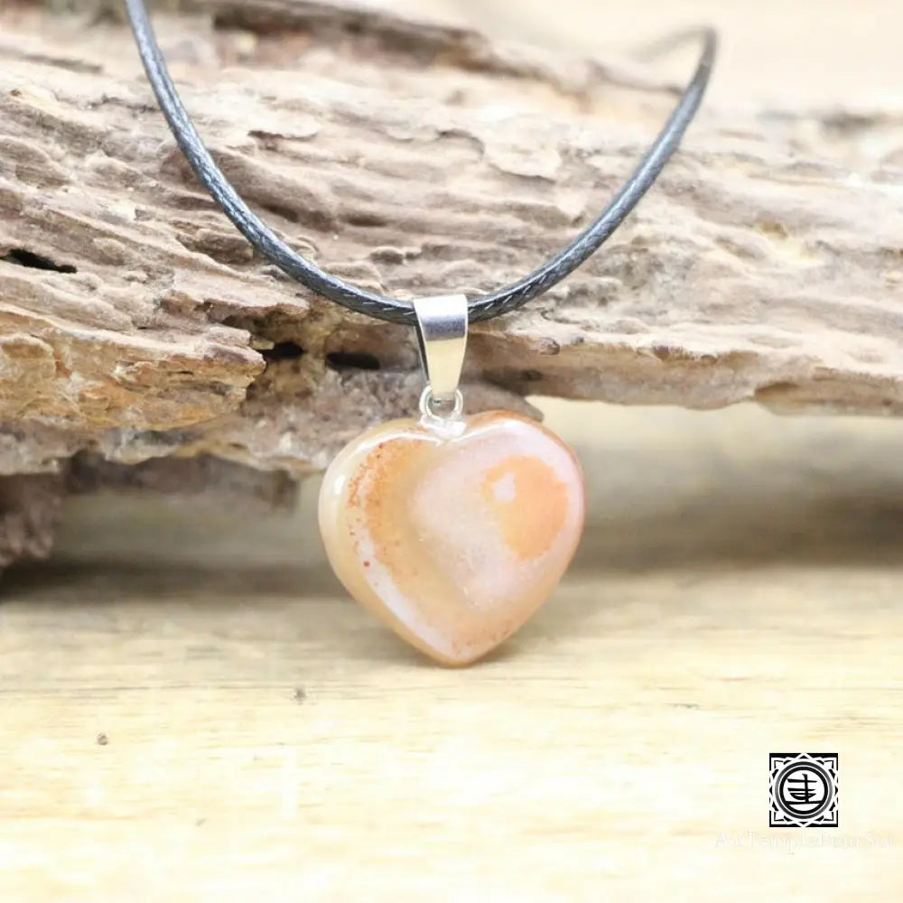 ’Coeur De Pierre’ Pendentif En Pierre Naturelle Agate Rouge Pendentif