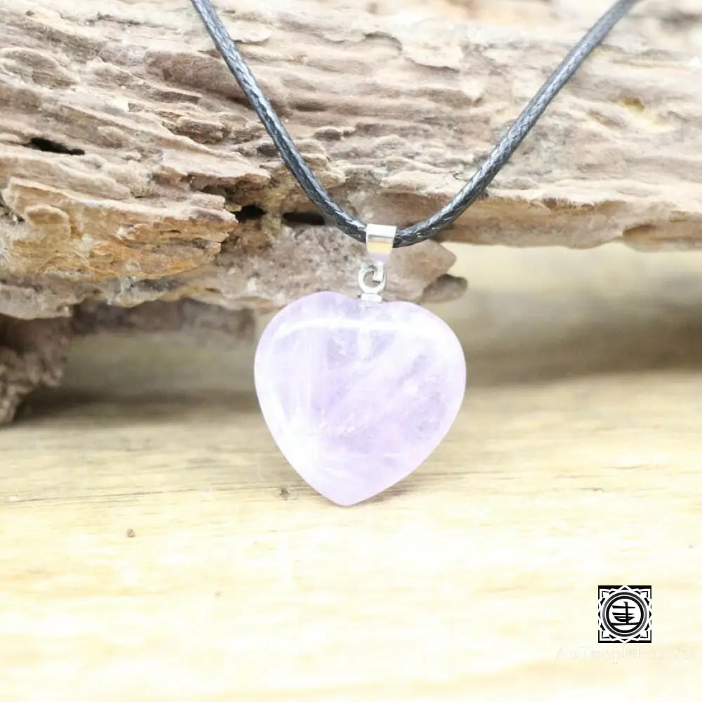 ’Coeur De Pierre’ Pendentif En Pierre Naturelle Amethyste Claire Pendentif