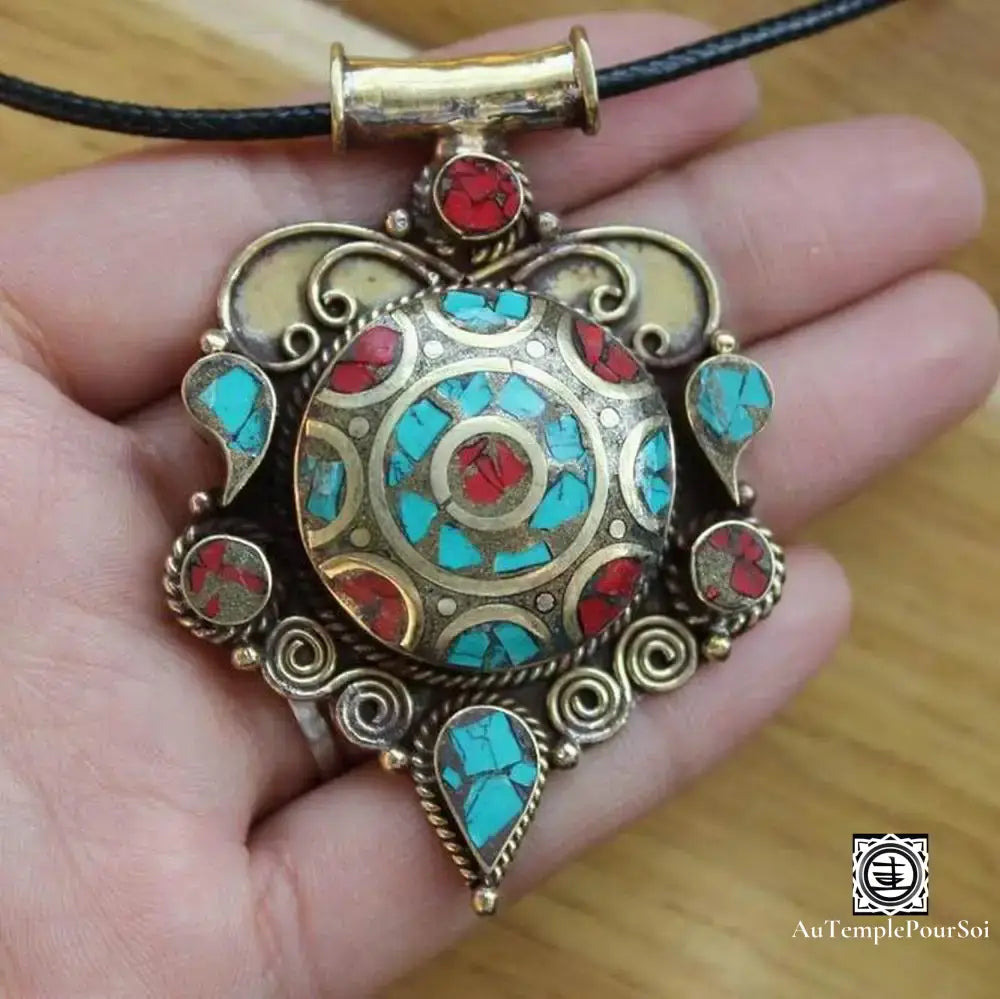 ’Floraison D’éveil’ - Collier Pendentif Fleur En Laiton Avec Turquoise Et Corail Pendentif - Tibet