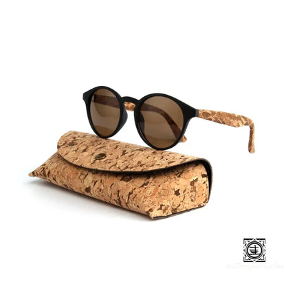 Protection solaire écologique avec lunettes en bois à verres polarisés