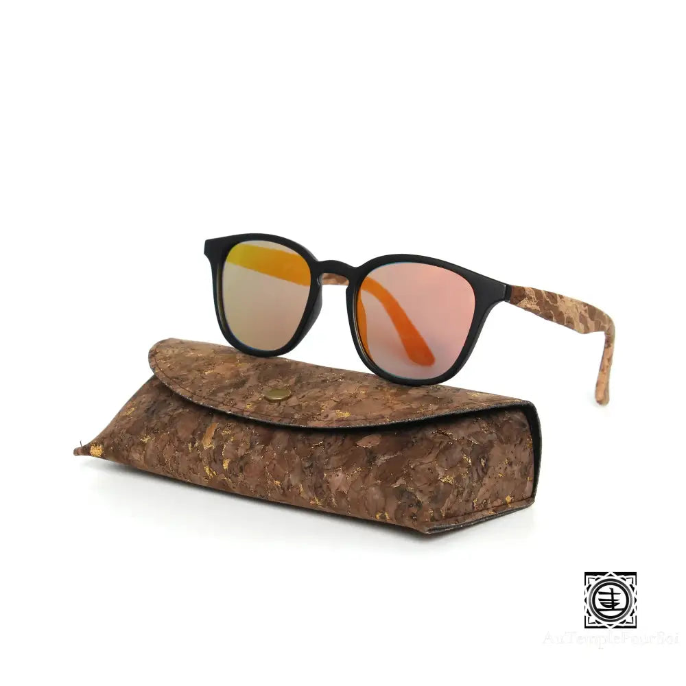 Lunettes de soleil en bois avec une touche de sophistication