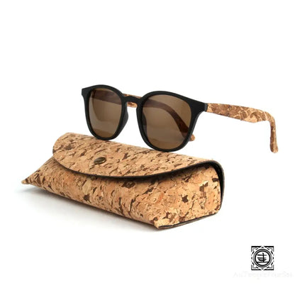 Lunettes de soleil artisanales en bois avec étui écologique