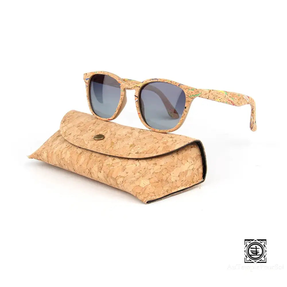 Lunettes de soleil avec monture en bois recyclable et verres efficaces